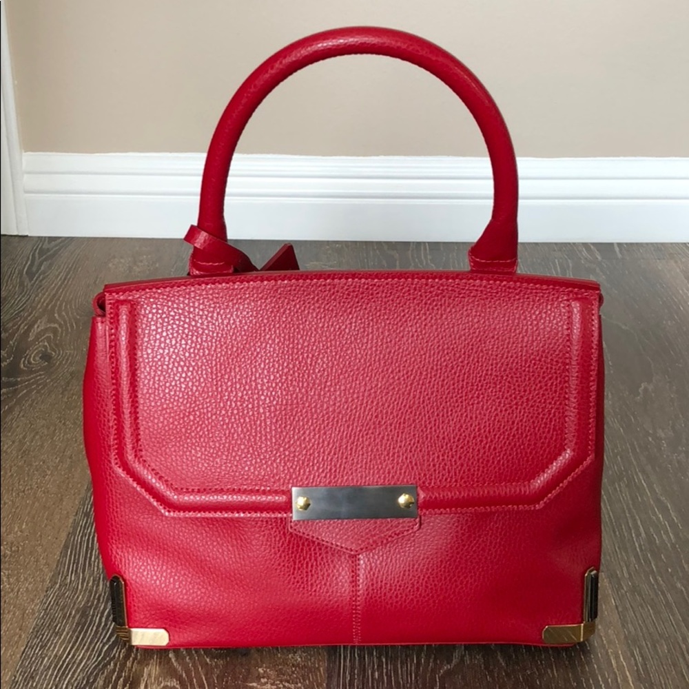 Strawberry red all leather single handle satchel